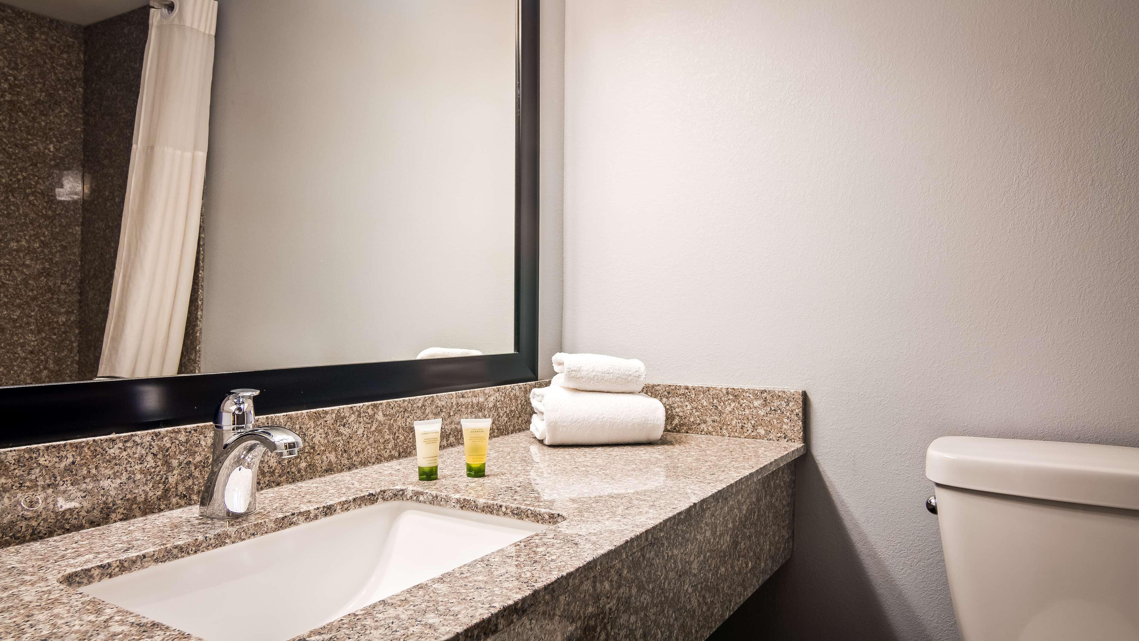 Surestay Hotel By Best Western Bellmawr Bagian luar foto